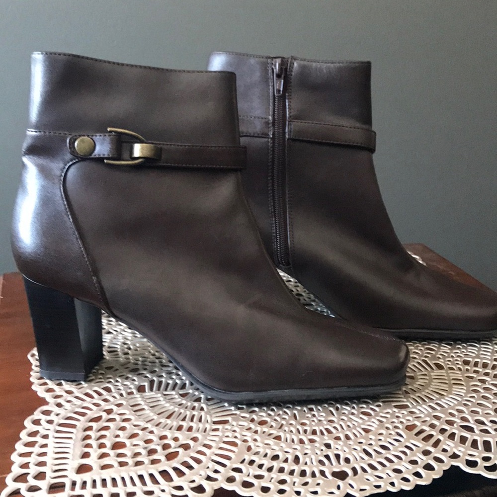 Nine & Company Women’s Size 8 1/2 M Dress Boot